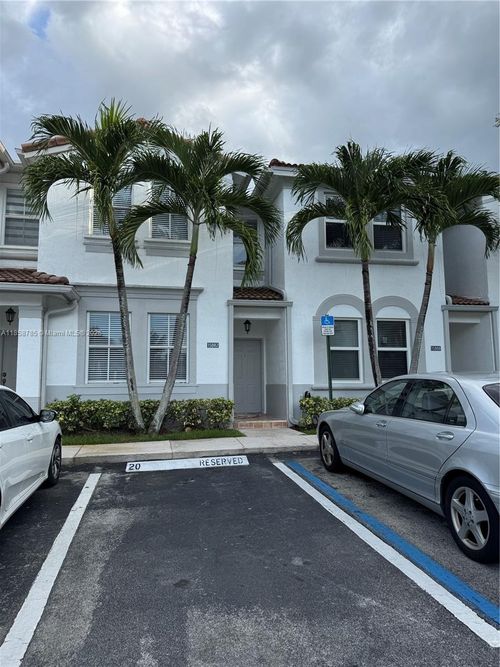 25-15882 Sw 42nd St, Miramar, FL, 33027-4815 | Card Image