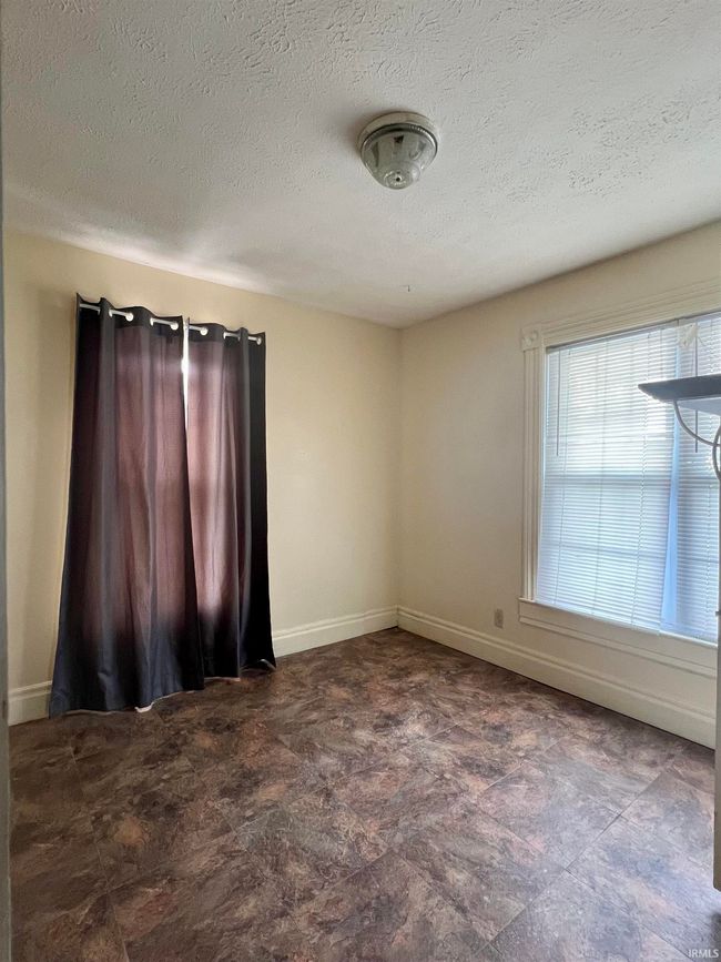 110 Sw 3 Rd St, House other with 2 bedrooms, 1 bathrooms and null parking in Paoli IN | Image 4