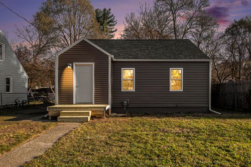 5374 Keyes Dr, Kalamazoo, MI, 49004-1529 | Card Image