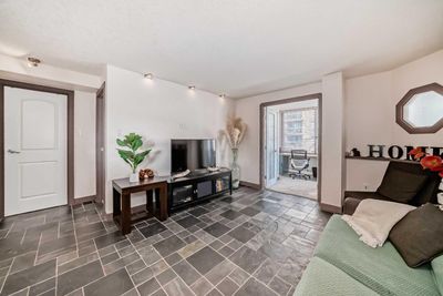 601 - 626 15 Ave Sw, Condo with 2 bedrooms, 1 bathrooms and 1 parking in Calgary AB | Image 3