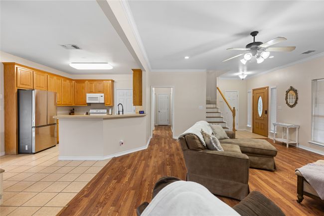 392 Old Highway 6, House other with 3 bedrooms, 2 bathrooms and null parking in Howe TX | Image 11