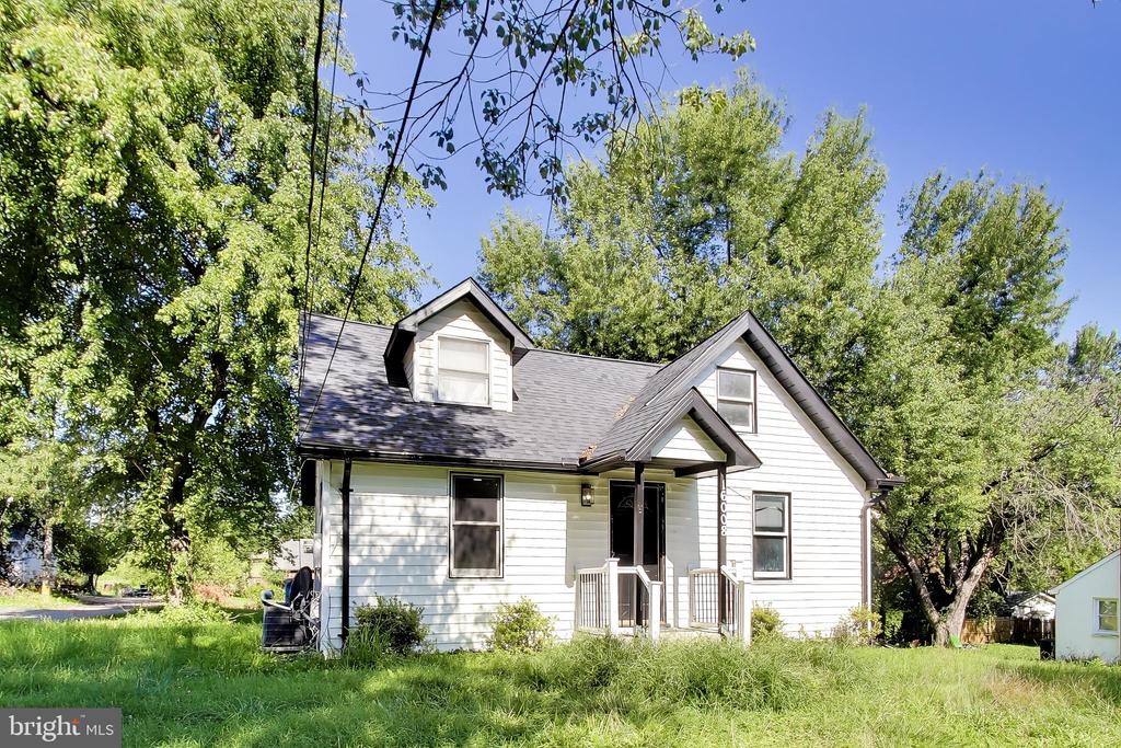 Residential in SPENCERVILLE 2