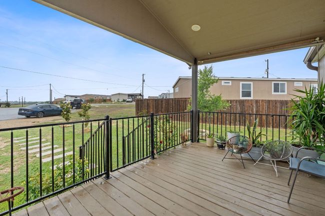 121 Fate Ct, House other with 4 bedrooms, 2 bathrooms and 4 parking in Kyle TX | Image 25