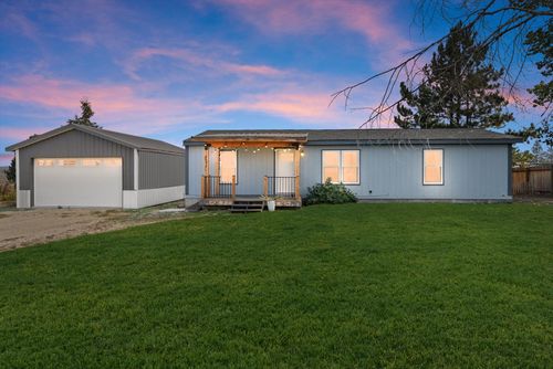 4272 S Cougar Ln, Stevensville, MT, 59870-6282 | Card Image