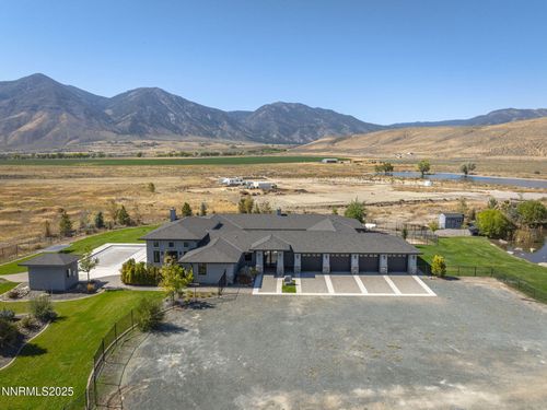2960 Oasis Springs Rd, Minden, NV, 89423-4777 | Card Image