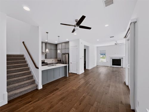 2249 Bird St, Fort Worth, TX, 76111-1303 | Card Image