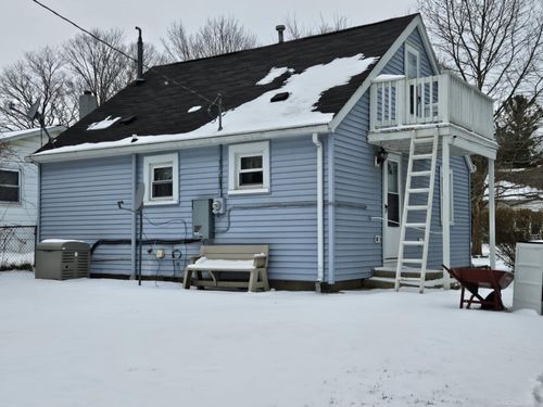 7178 Lester St, Lexington, MI, 48450-8846 | Card Image