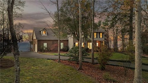 141 Brow Lake Rd, Lookout Mountain, GA, 30750-4703 | Card Image