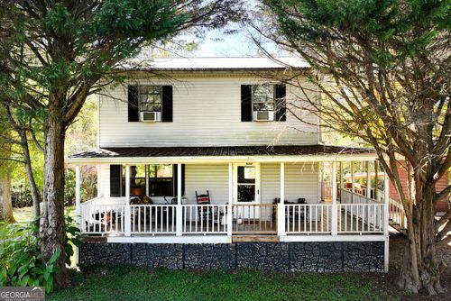373 Jennys Cove Rd, Cleveland, GA, 30528-6812 | Card Image