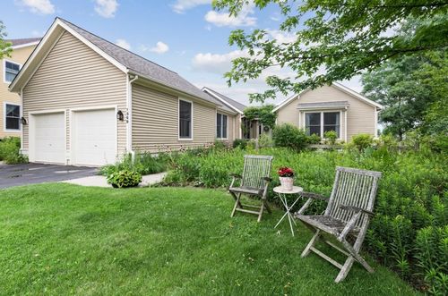 1369 Calamus Ln, Grayslake, IL, 60030-3519 | Card Image