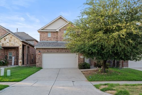 9816 Coyote Pass Trl, Mckinney, TX, 75071-6551 | Card Image