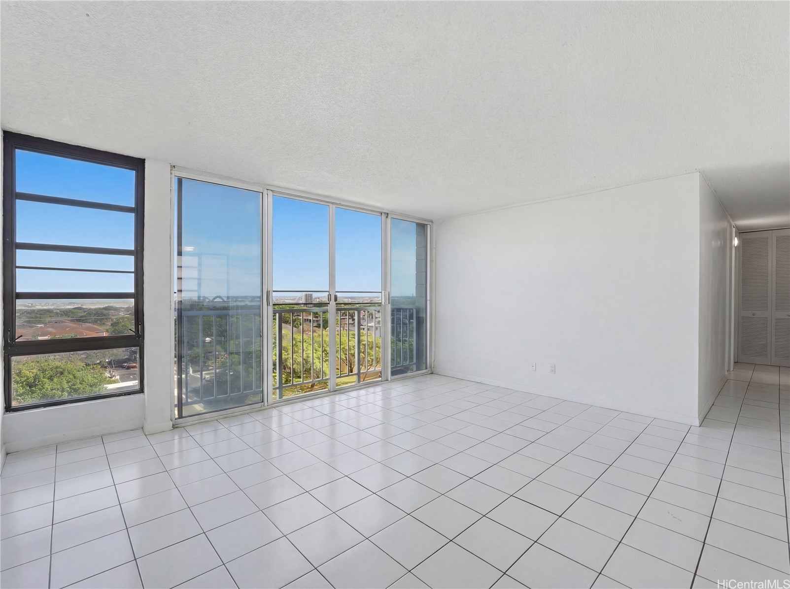 Residential in Honolulu 2