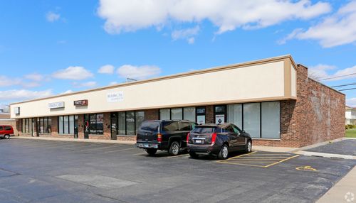 5698 111th St, Chicago Ridge, IL, 60415-2404 | Card Image