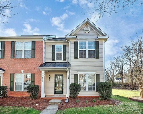9563 Glenashley Dr, Cornelius, NC, 28031-9024 | Card Image