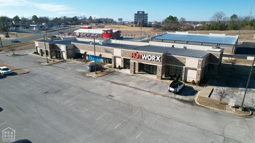 3800 E Johnson Ave, Jonesboro, AR, 72405-1931 | Card Image