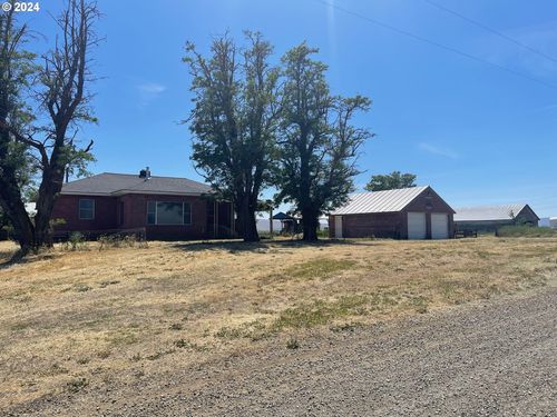 242 Van Hoy Rd, Goldendale, WA, 98620-3703 | Card Image