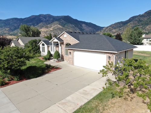 7922 2325, South Weber, UT, 84405-9810 | Card Image