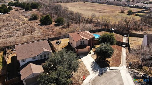 370 Holly Grove St, Kyle, TX, 78640-5533 | Card Image