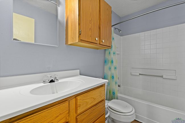 309 Old Highway 135 N, House other with 3 bedrooms, 2 bathrooms and null parking in Gladewater TX | Image 15