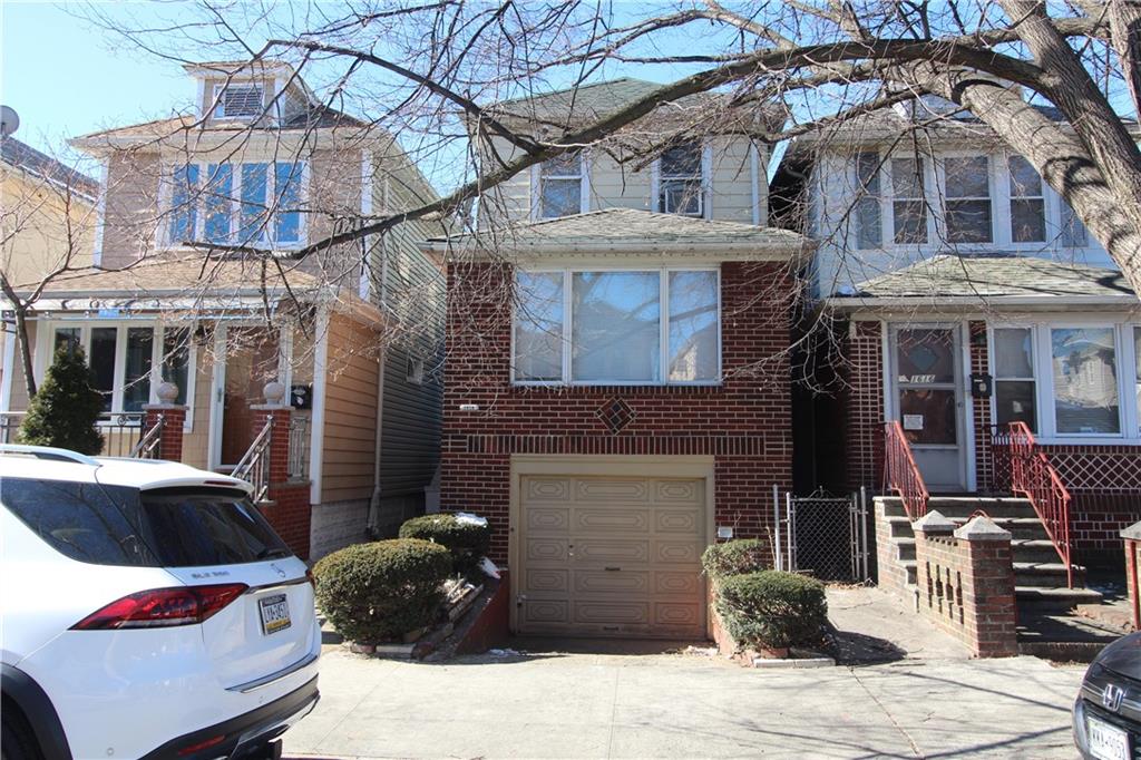4th St, Brooklyn, NY 11223