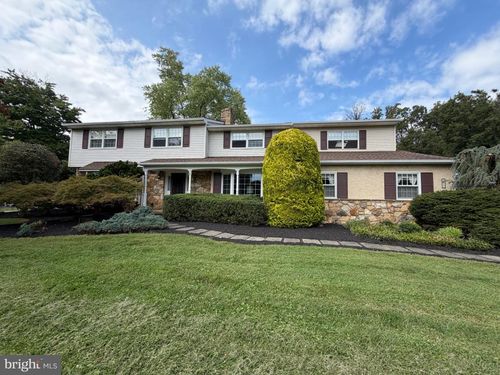 1627 E Strasburg Rd, WEST CHESTER, PA, 19380-6417 | Card Image