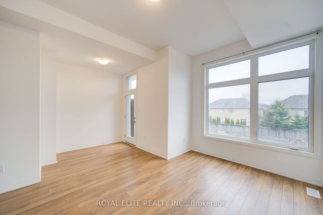 52 Alan Francis Lane, House attached with 3 bedrooms, 4 bathrooms and null parking in Markham ON | Image 39