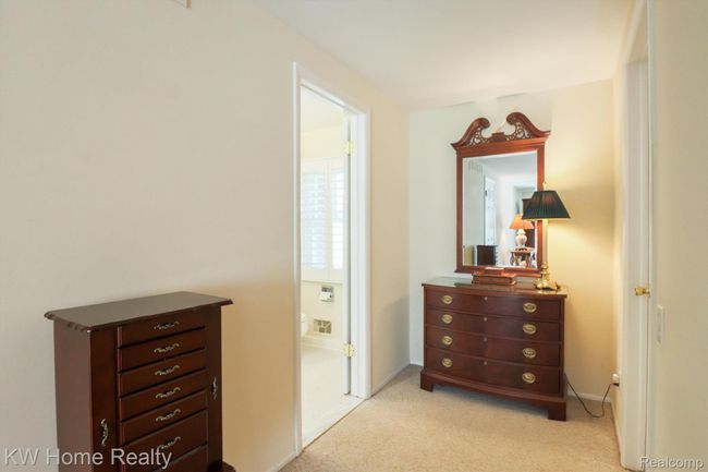 2020 Wickford Ct, House other with 4 bedrooms, 3 bathrooms and null parking in Bloomfield Hills MI | Image 23