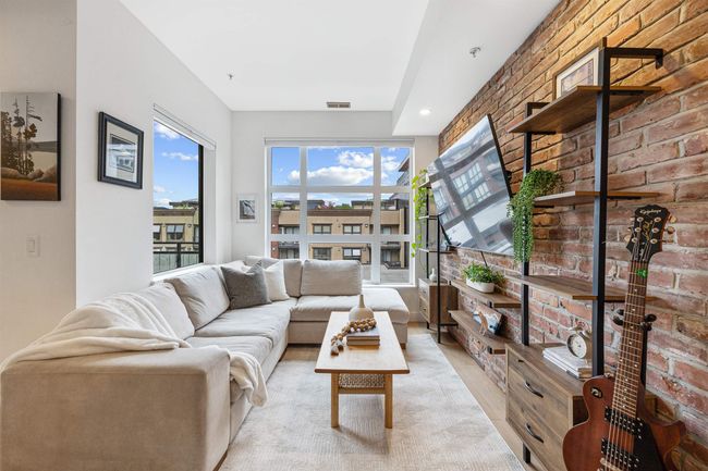 323 - 95 Moody St, Townhouse with 2 bedrooms, 3 bathrooms and 2 parking in Port Moody BC | Image 11