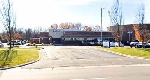 39525 W 14 Mile Rd, Novi, MI, 48377-1632 | Card Image