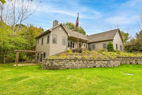 W209N11352 Reger Court, Germantown, WI, 53022 | Card Image