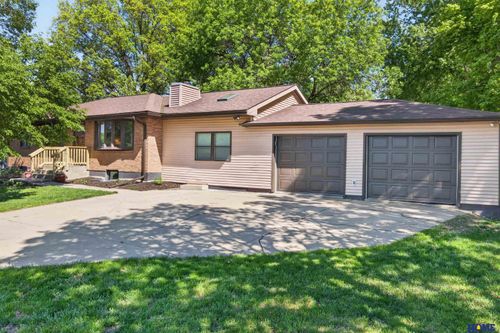 1300 Manatt Street, Lincoln, NE, 68521 | Card Image