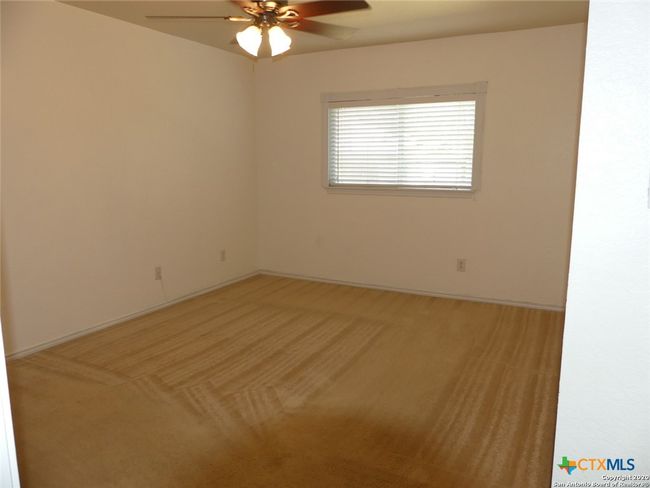 117 Longhorn Way, House other with 3 bedrooms, 2 bathrooms and null parking in Cibolo TX | Image 8