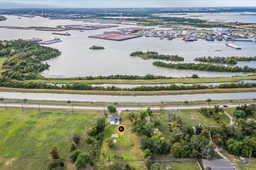 254 Independence Pkwy N, Baytown, TX, 77520-1034 | Card Image