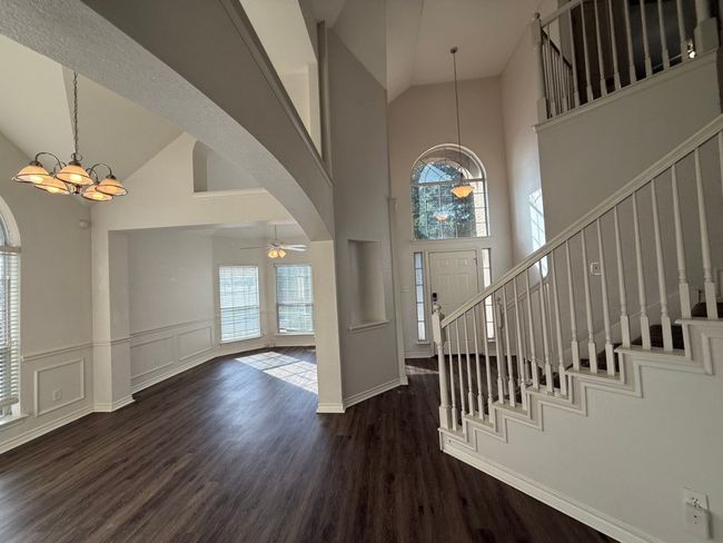 1093 Keeson Trl, House other with 4 bedrooms, 3 bathrooms and null parking in Lewisville TX | Image 4