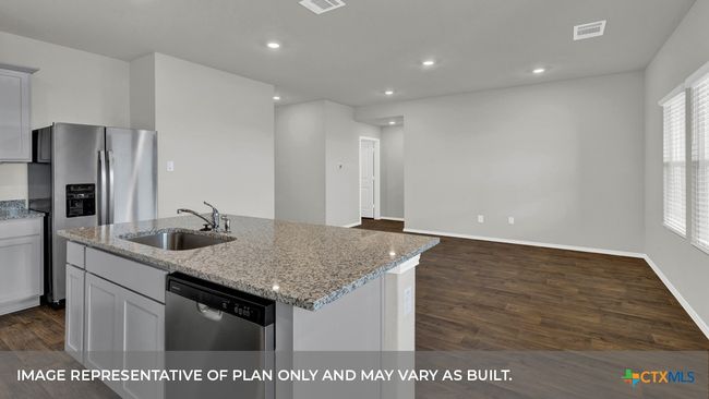 1825 Windsor Blvd, House other with 3 bedrooms, 2 bathrooms and null parking in Lockhart TX | Image 12