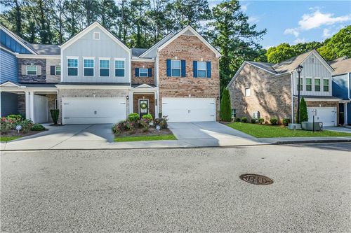 5186 Grace Ct, Tucker, GA, 30084-5145 | Card Image