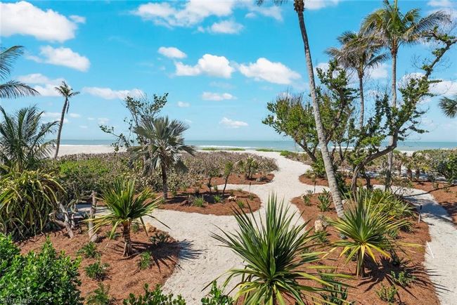16886 Captiva Dr, House other with 5 bedrooms, 5 bathrooms and 4 parking in CAPTIVA FL | Image 48