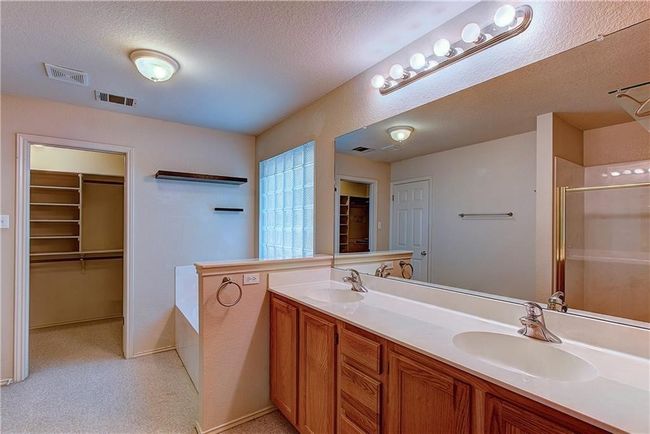 4212 Walling Forge Dr, House other with 4 bedrooms, 3 bathrooms and 2 parking in Austin TX | Image 12