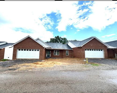 1029 Patriots Lndg, Dandridge, TN, 37725-4572 | Card Image