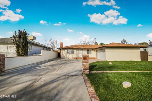 45503 11th St W, Lancaster, CA, 93534-1409 | Card Image