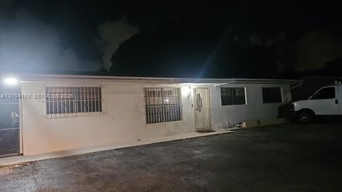 1-4621 Sw 104th Ct, Miami, FL, 33165-5652 | Card Image