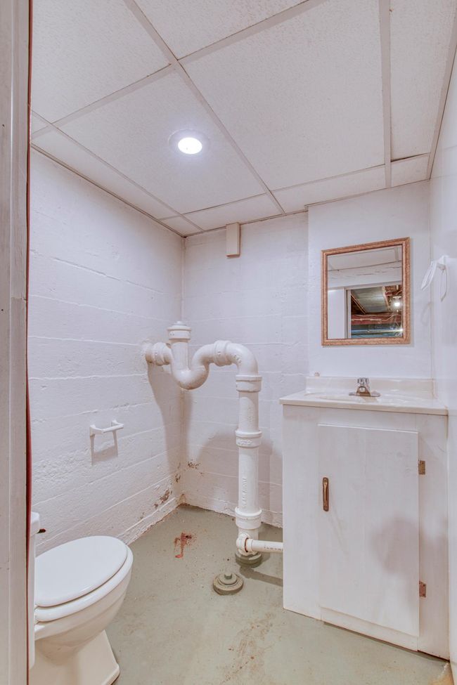 1121 2 Nd Ave W, House other with 3 bedrooms, 2 bathrooms and null parking in ASHLAND WI | Image 26