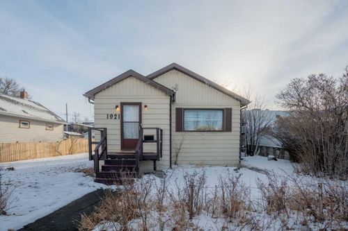 1921 7 Ave Se, Calgary, AB, T2G0J9 | Card Image