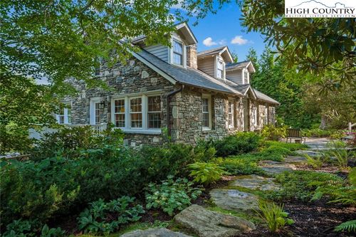 1348 Main St, Blowing Rock, NC, 28605-6160 | Card Image