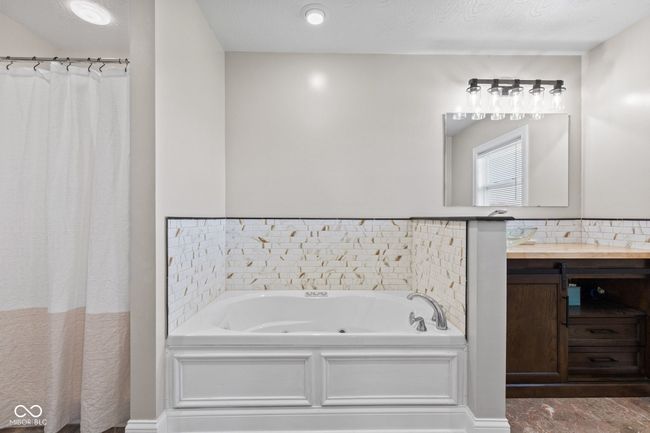 139 Jefferson St, House other with 5 bedrooms, 3 bathrooms and null parking in Jamestown IN | Image 42