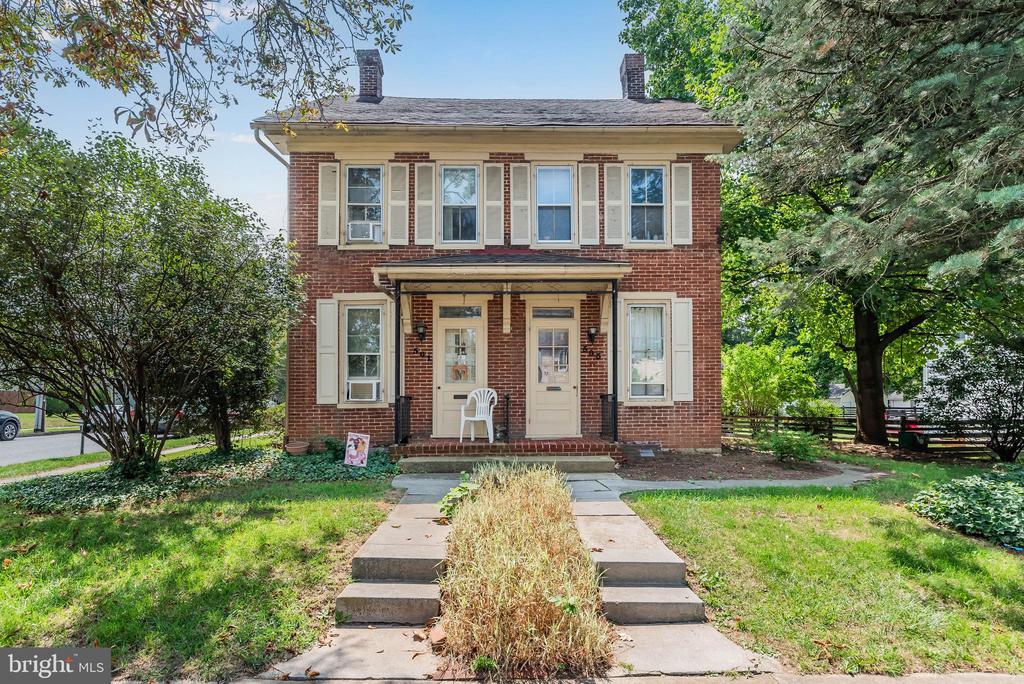 Simpson St, Mechanicsburg, PA 17055