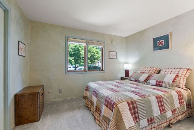 Guest Bedroom - New Carpet | Image 27