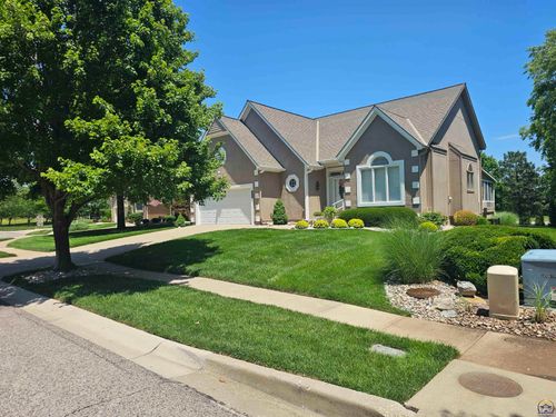 19909 W 99th St, Lenexa, KS, 66220-2631 | Card Image