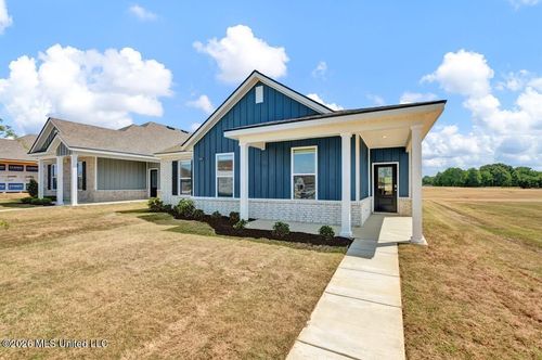 8210 Bankhead Dr, Olive Branch, MS, 38654 | Card Image