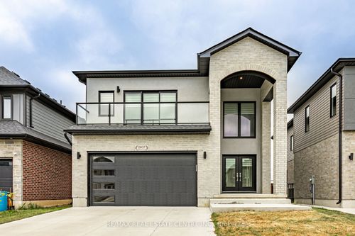 2607 Bateman Trail, London, ON, N6L0H2 | Card Image